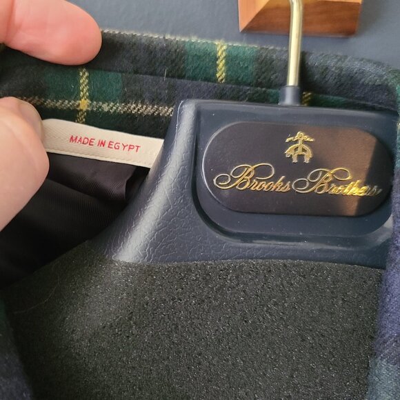 Standout Brooks Brothers Red Fleece Blazer – Moon Mills Plaid (42R) - Picture 4 of 7